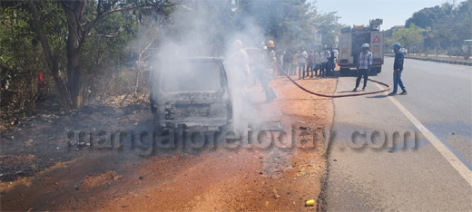 Omni car gutted in fire-3